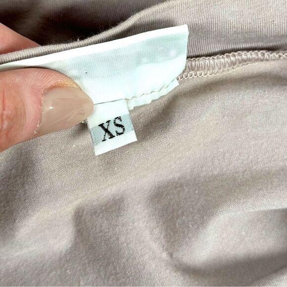 Bryn Walker Bamboo Organic Cotton Blush Boxy Cropped Long Sleeve Top Size XS - Picture 4 of 7